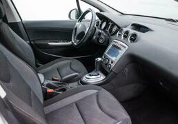 Peugeot 408 2014, 126 264 км, 1.6 л, 150 л.с., фото 1
