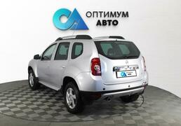 Renault Duster 2014, 122 985 км, 2.0 л, 135 л.с., фото 1