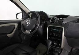 Renault Duster 2014, 122 985 км, 2.0 л, 135 л.с., фото 2