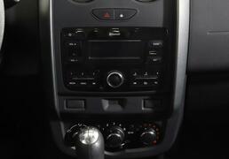 Renault Duster 2017, 91 504 км, 1.6 л, 114 л.с., фото 4
