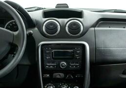 Renault Duster 2013, 132 587 км, 1.6 л, 102 л.с., фото 4