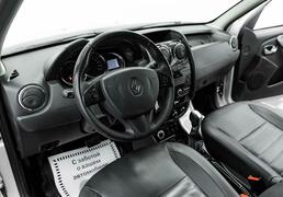 Renault Duster 2017, 91 455 км, 2.0 л, 143 л.с., фото 2