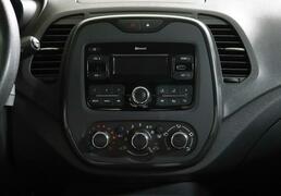 Renault Kaptur 2017, 92 144 км, 1.6 л, 114 л.с., фото 3