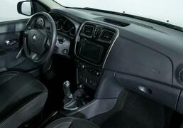 Renault Logan 2014, 122 569 км, 1.6 л, 102 л.с., фото 2