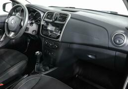 Renault Logan 2018, 83 547 км, 1.6 л, 102 л.с., фото 3
