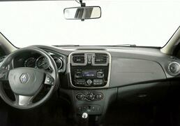 Renault Logan 2014, 122 674 км, 1.6 л, 102 л.с., фото 4
