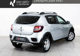 Renault Sandero 2015, 140 000 км, 1.6 л, 102 л.с., фото 3