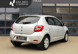 Renault Sandero 2017, 131 691 км, 1.6 л, 113 л.с., фото 3