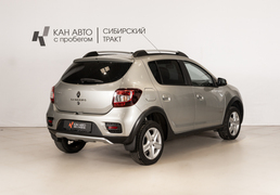 Renault Sandero 2016, 106 500 км, 1.6 л, 113 л.с., фото 3
