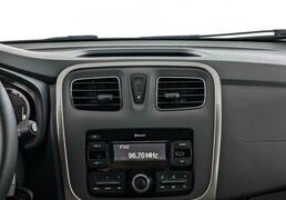 Renault Sandero 2020, 62 672 км, 1.6 л, 82 л.с., фото 2