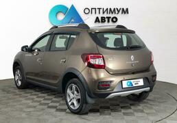 Renault Sandero 2018, 81 458 км, 1.6 л, 113 л.с., фото 3