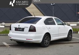 Skoda Octavia 2012, 255 342 км, 1.6 л, 102 л.с., фото 2