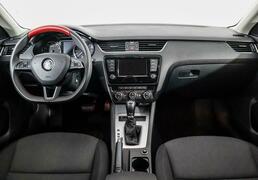 Skoda Octavia 2016, 102 658 км, 1.4 л, 150 л.с., фото 4