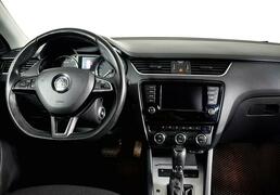 Skoda Octavia 2016, 102 357 км, 1.8 л, 180 л.с., фото 3