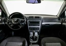 Skoda Octavia 2013, 132 150 км, 1.6 л, 102 л.с., фото 1