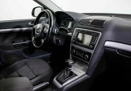 Skoda Octavia 2010, 164 455 км, 1.8 л, 152 л.с., фото 1