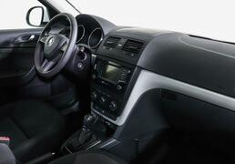 Skoda Yeti 2016, 106 830 км, 1.8 л, 152 л.с., фото 2