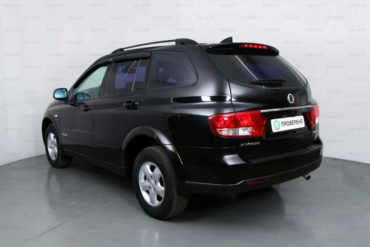 Ssangyong kyron года выпуска. SSANGYONG Kyron 2010. SSANGYONG Kyron 2010 год. Рекстон 2010.