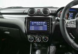 Suzuki Swift 2016, 105 375 км, 1.0 л, 102 л.с., фото 3
