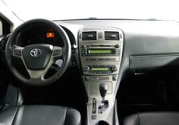 Toyota Avensis 2011, 152 744 км, 1.8 л, 147 л.с., фото 4