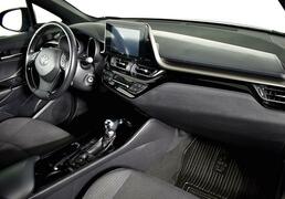 Toyota C-HR 2018, 82 951 км, 2.0 л, 148 л.с., фото 1