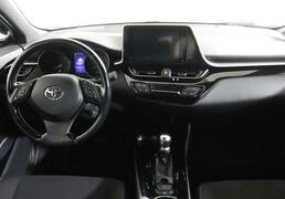 Toyota C-HR 2018, 81 692 км, 2.0 л, 148 л.с., фото 4