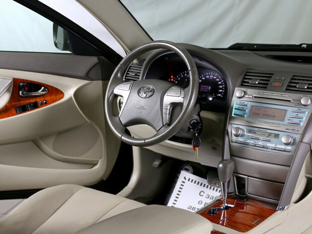 Toyota Camry 2008