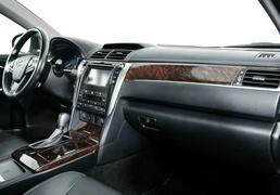 Toyota Camry 2016, 108 654 км, 2.5 л, 181 л.с., фото 3