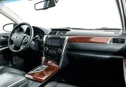 Toyota Camry 2013, 131 356 км, 2.5 л, 181 л.с., фото 3
