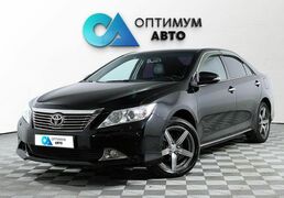 Toyota Camry 2013, 131 068 км, 2.5 л, 178 л.с., фото 2