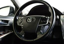 Toyota Camry 2013, 133 452 км, 2.5 л, 181 л.с., фото 2