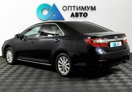 Toyota Camry 2012, 142 389 км, 2.5 л, 178 л.с., фото 1