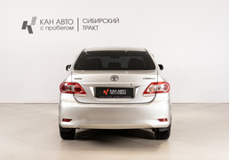 Toyota Corolla 2010, 174 250 км, 1.6 л, 124 л.с., фото 4
