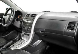 Toyota Corolla 2011, 152 712 км, 1.6 л, 124 л.с., фото 3