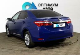 Toyota Corolla 2013, 131 498 км, 1.6 л, 122 л.с., фото 3