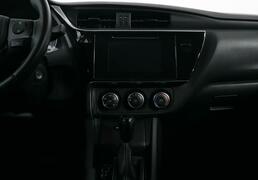 Toyota Corolla 2018, 82 568 км, 1.6 л, 122 л.с., фото 2