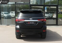 Toyota Fortuner 2022, 5 596 км, 2.8 л, 200 л.с., фото 4