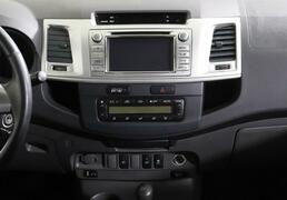 Toyota Hilux 2013, 133 658 км, 3.0 л, 171 л.с., фото 2