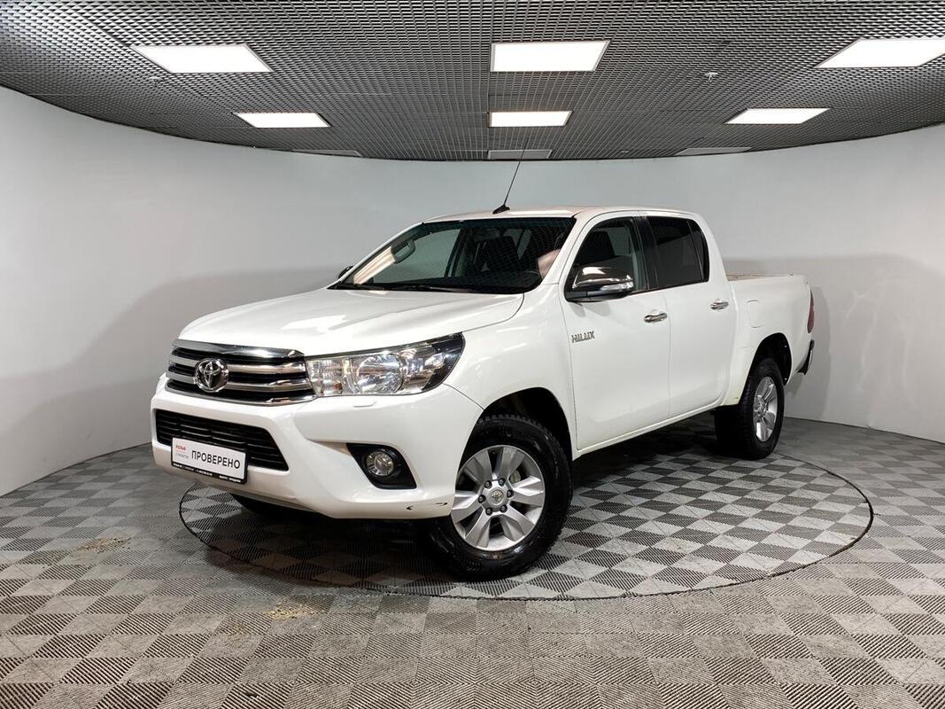 Тойота Хайлюкс 2016. Тойота Хайлюкс 2016 года. Toyota Hilux VII.