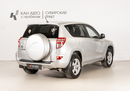 Toyota RAV4 2010, 313 726 км, 2.0 л, 158 л.с., фото 3