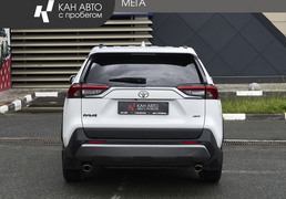 Toyota RAV4 2021, 100 800 км, 2.0 л, 149 л.с., фото 4