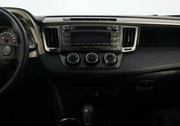 Toyota RAV4 2014, 122 947 км, 2.0 л, 151 л.с., фото 2