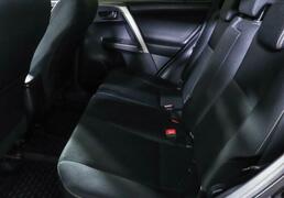 Toyota RAV4 2014, 124 156 км, 2.0 л, 151 л.с., фото 3