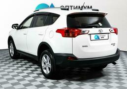 Toyota RAV4 2015, 112 534 км, 2.0 л, 146 л.с., фото 4