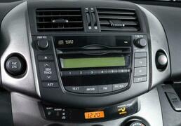 Toyota RAV4 2010, 166 893 км, 2.0 л, 152 л.с., фото 3