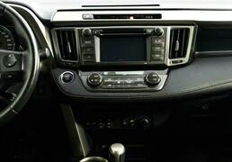 Toyota RAV4 2013, 133 783 км, 2.0 л, 146 л.с., фото 4