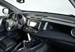 Toyota RAV4 2013, 132 267 км, 2.2 л, 150 л.с., фото 2