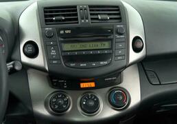 Toyota RAV4 2011, 152 464 км, 2.0 л, 158 л.с., фото 4