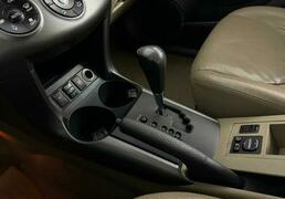 Toyota RAV4 2012, 142 256 км, 2.0 л, 158 л.с., фото 1