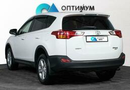 Toyota RAV4 2015, 110 217 км, 2.0 л, 146 л.с., фото 4